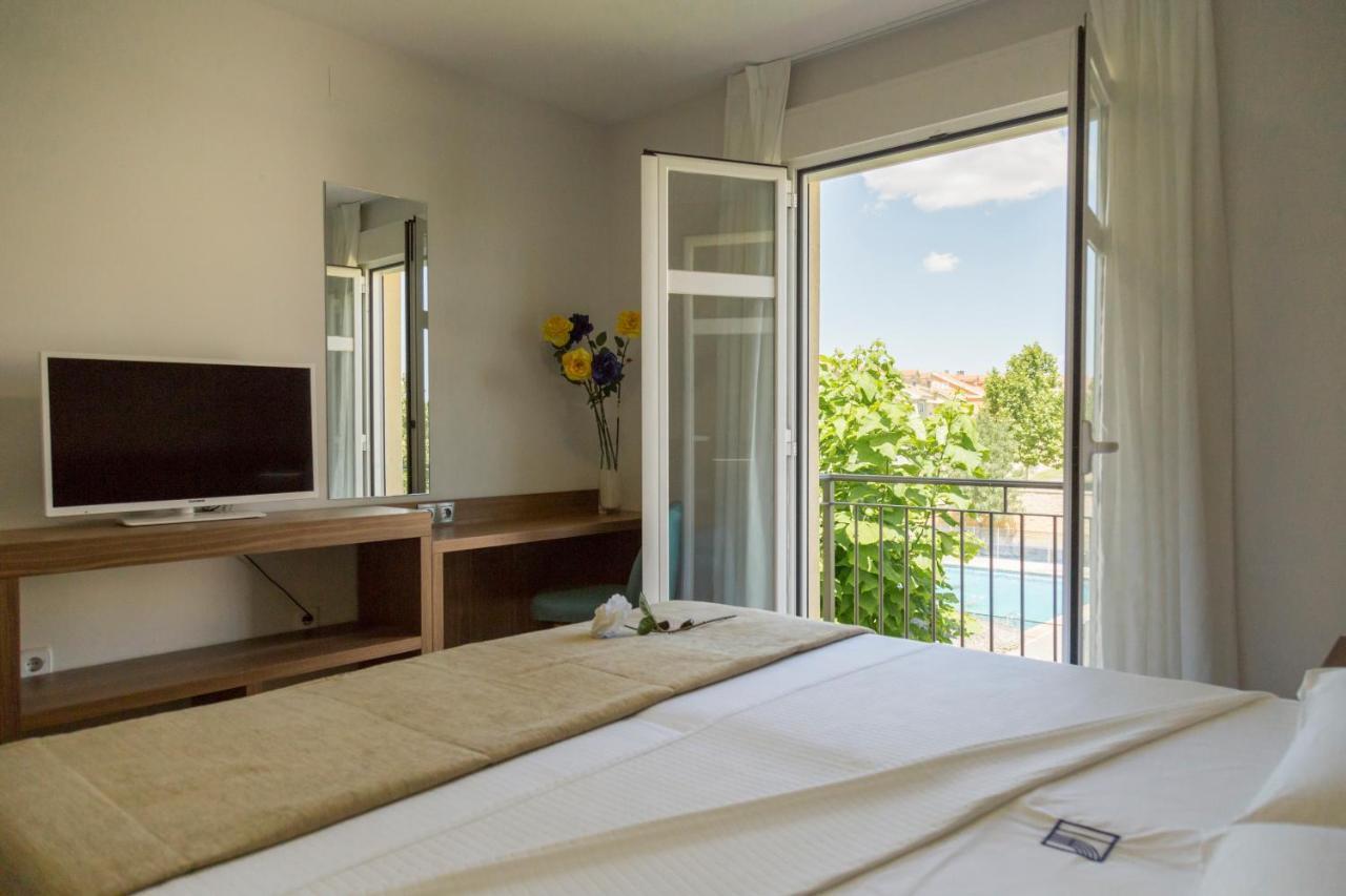 Hostal Pradaria Asador & Alojamiento Arcas Dış mekan fotoğraf