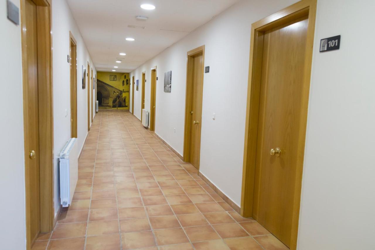 Hostal Pradaria Asador & Alojamiento Arcas Dış mekan fotoğraf
