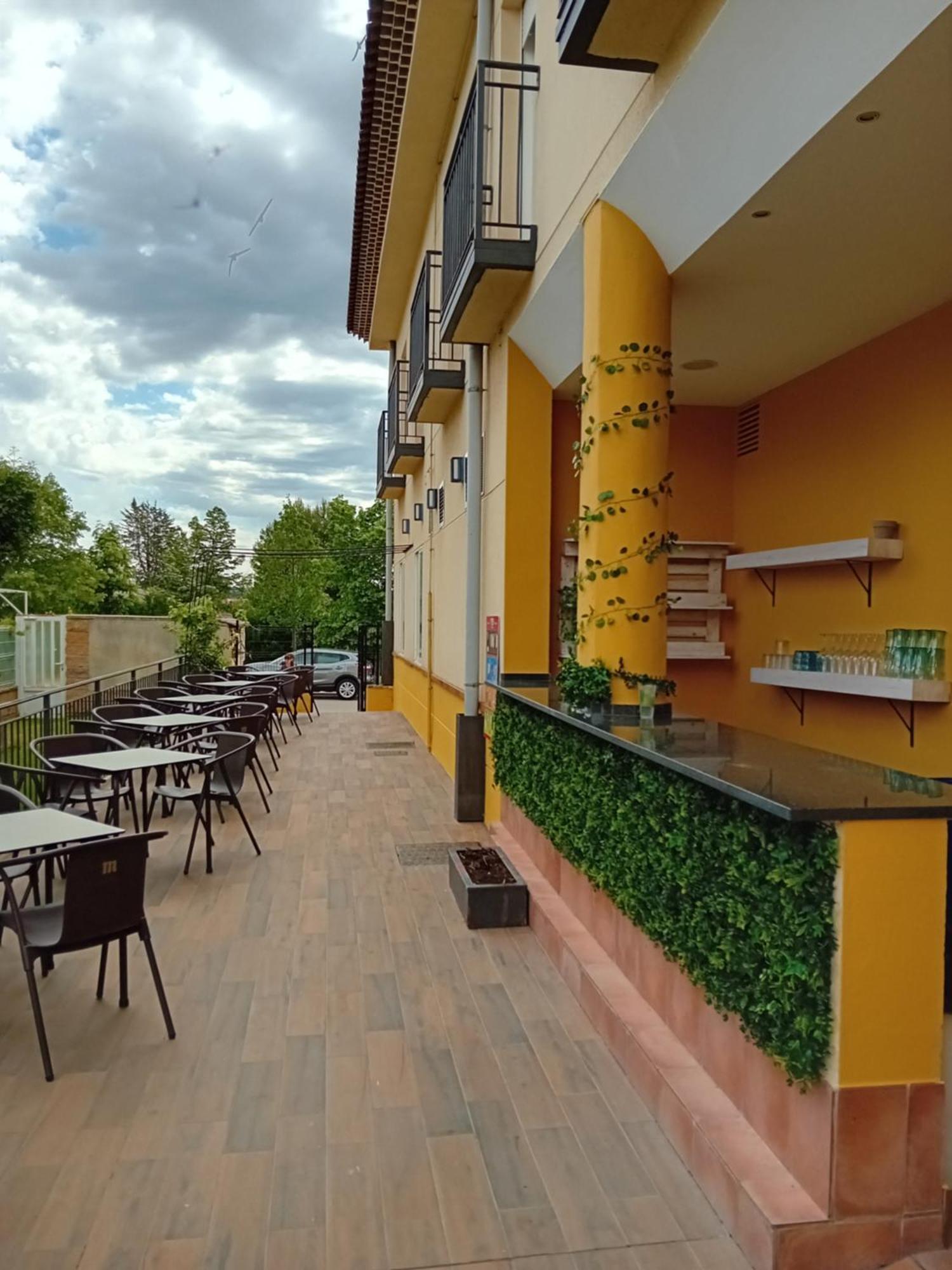 Hostal Pradaria Asador & Alojamiento Arcas Dış mekan fotoğraf